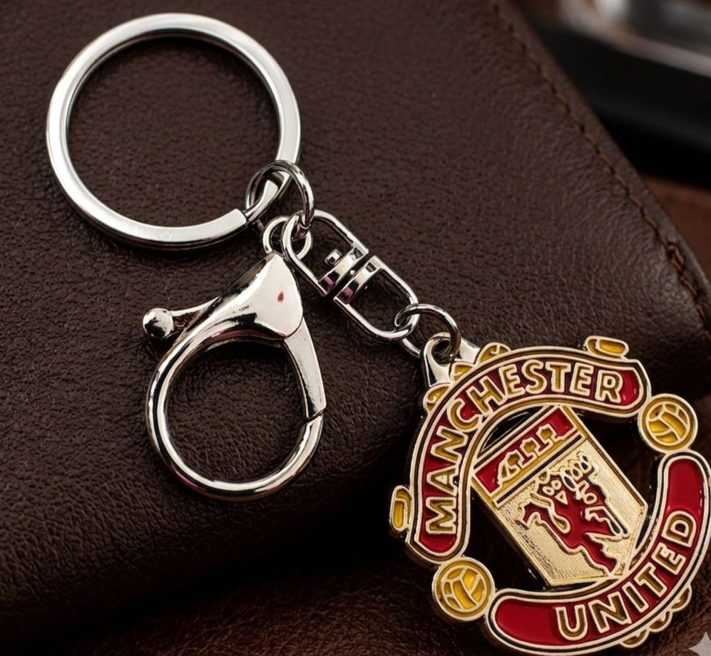 Manchester United Metal Keychain