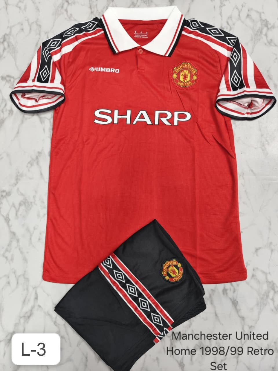Manchester United 1998-1999 Retro Set with Shorts