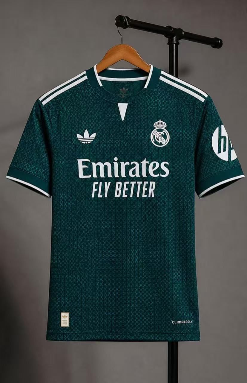 Real Madrid away Player version